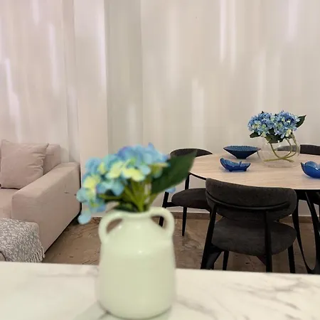 Lucrezia Luxury - In The Heart Of Center Apartamento