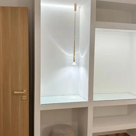 Lucrezia Luxury - In The Heart Of Center Apartamento *