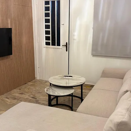 Lucrezia Luxury - In The Heart Of Center Lefkáda
